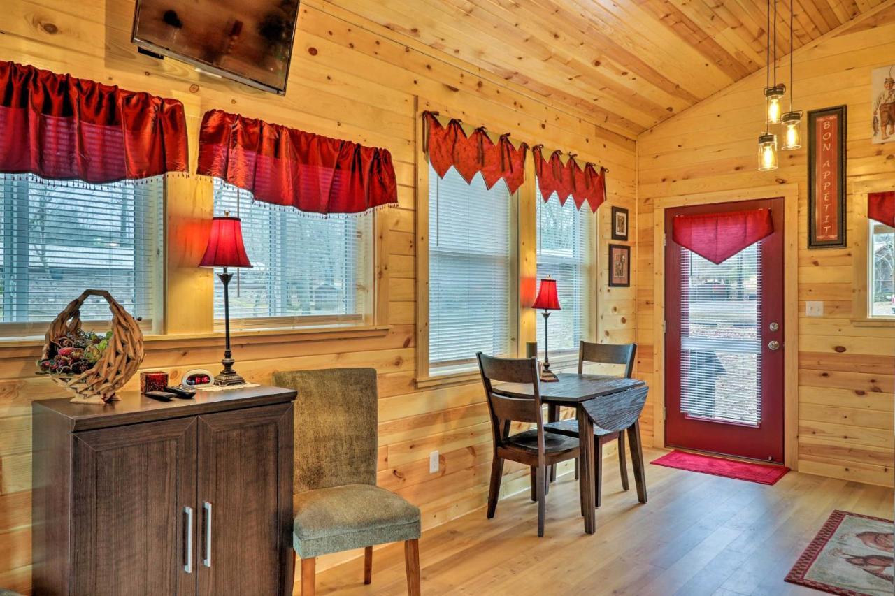Cozy Heber Springs Cabin With Deck And Dock! Exteriör bild