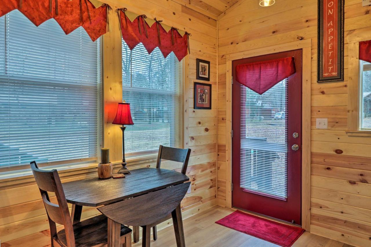 Cozy Heber Springs Cabin With Deck And Dock! Exteriör bild